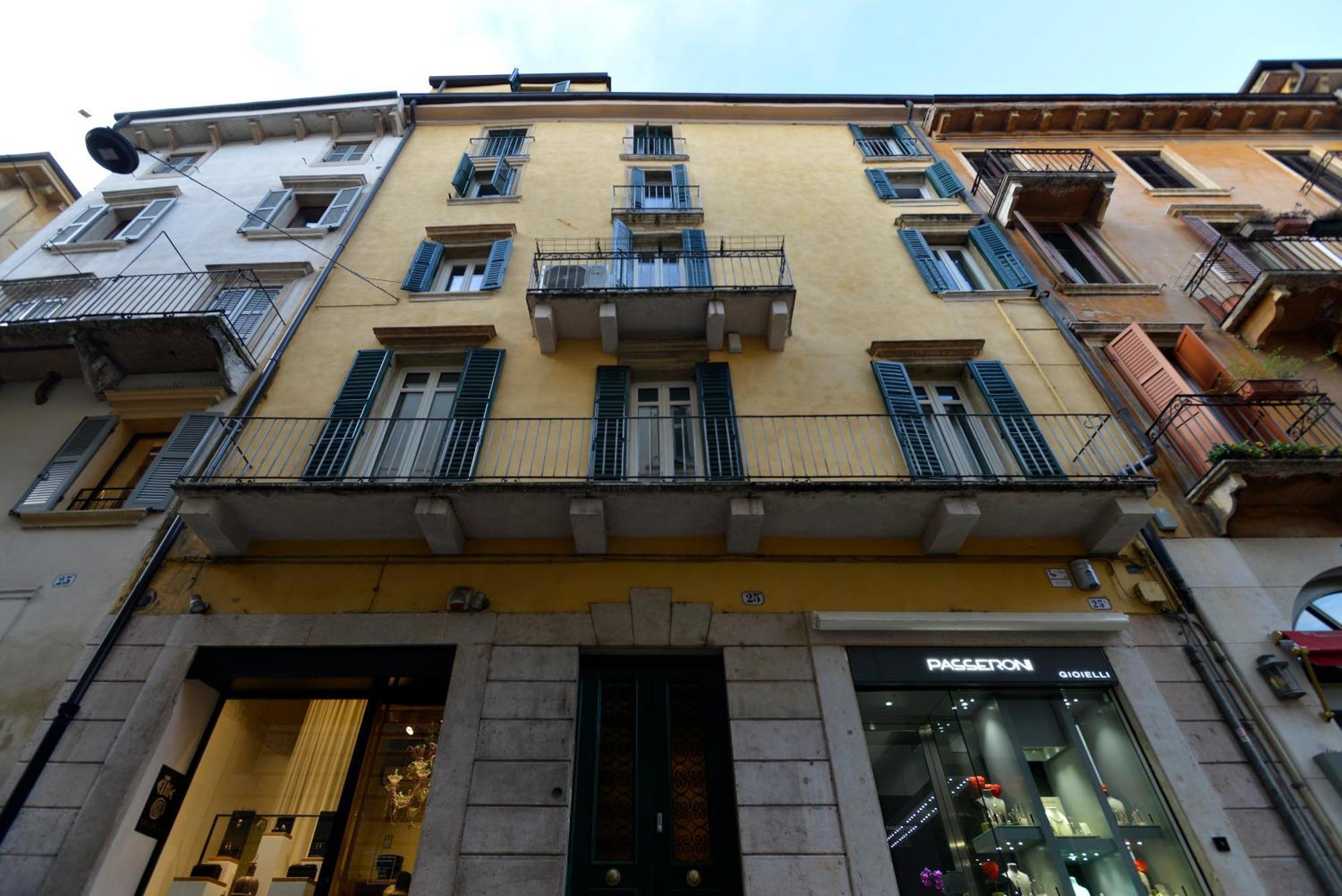 Appartement Giallo Dalia By Maison 73 à Vérone Extérieur photo